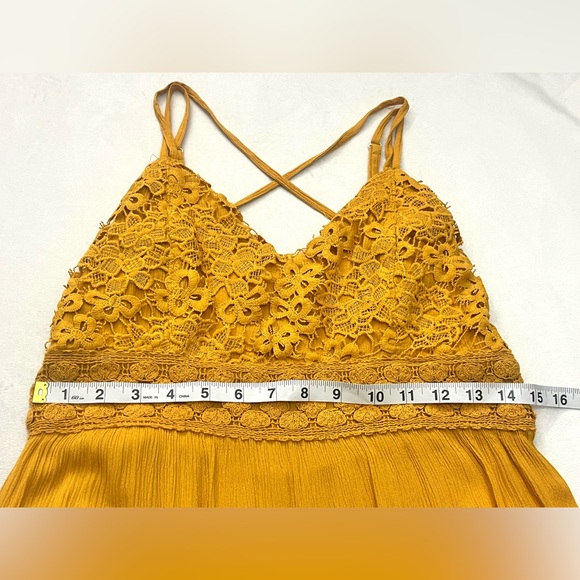 Maurices Yellow Solid Floral Crochet Lace Bodice Top V-Neck Midi Dress Large - Picture 7 of 16